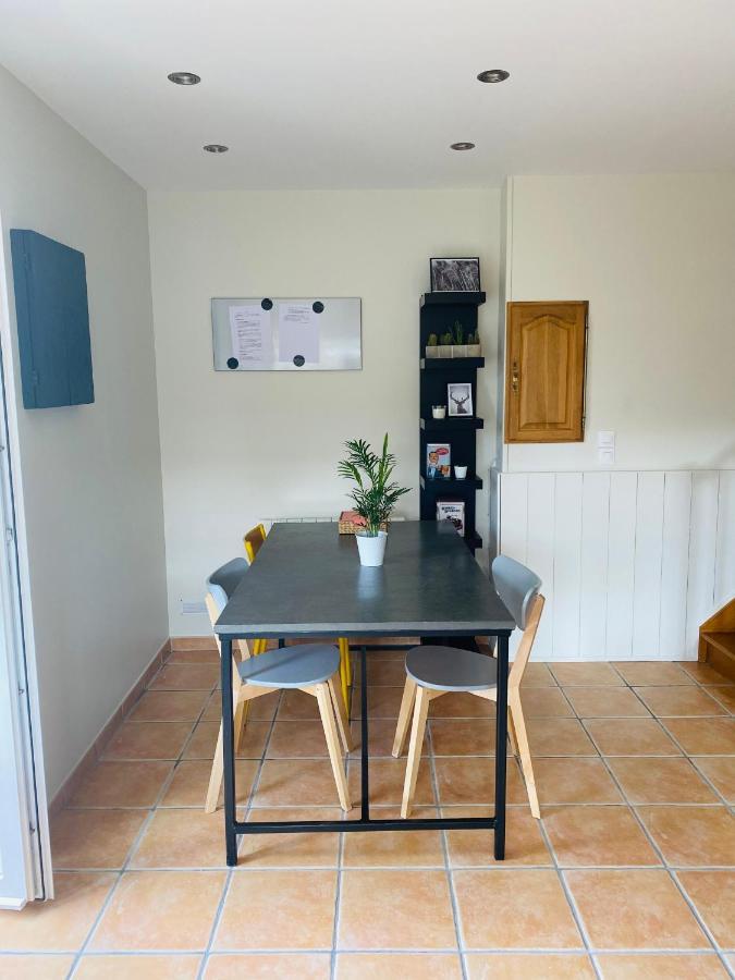 Gite " La Petite Maison" Livry  Buitenkant foto